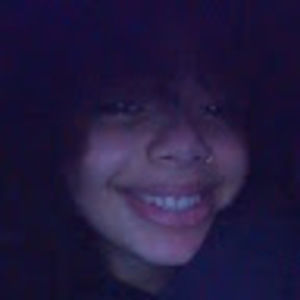 Meet your Posher, Laryssa